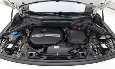 2 Series Active Tourer (U06)