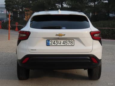 Trax Crossover