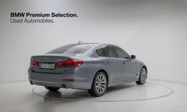 5 Series (G30)