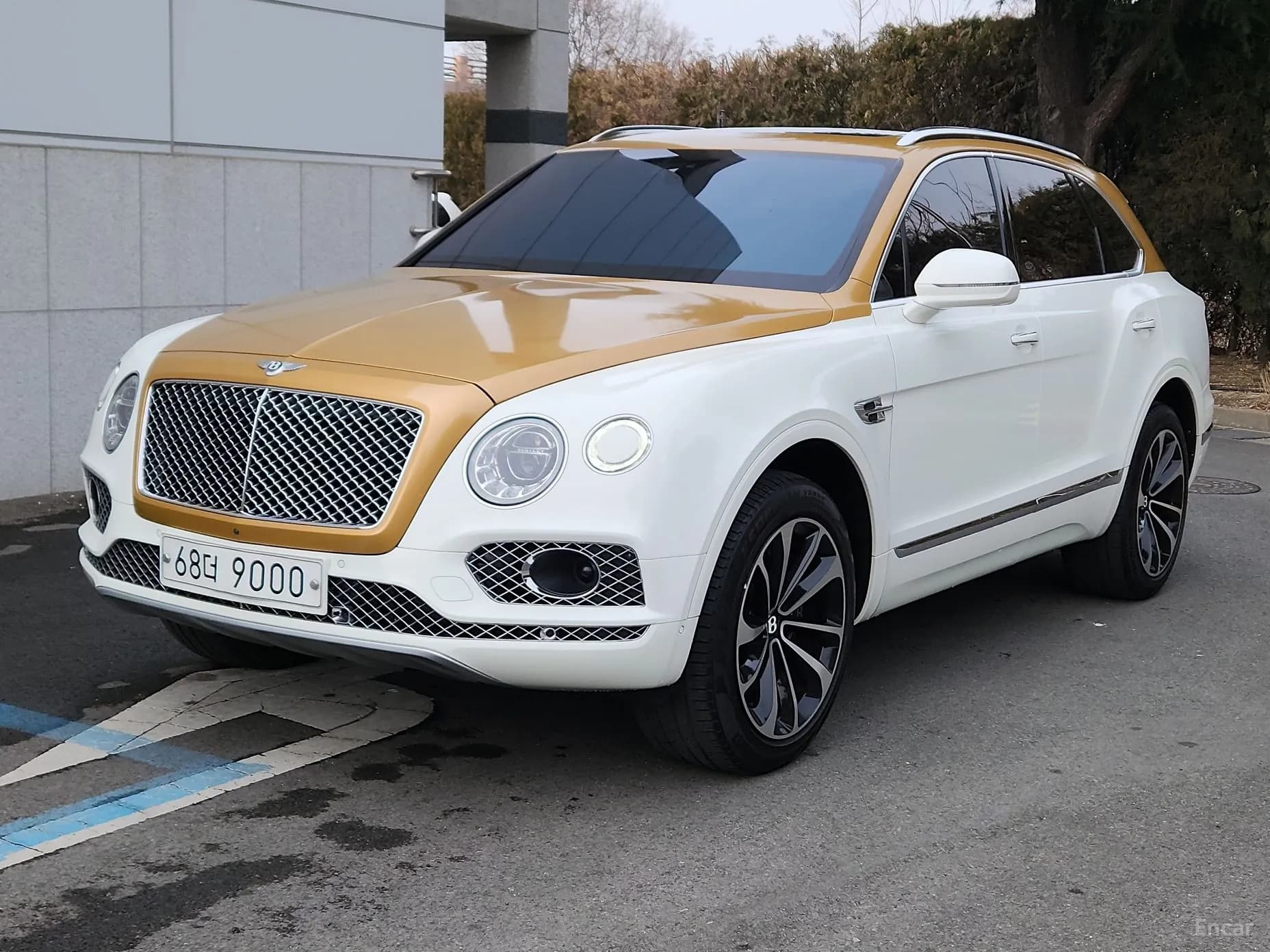 Bentayga