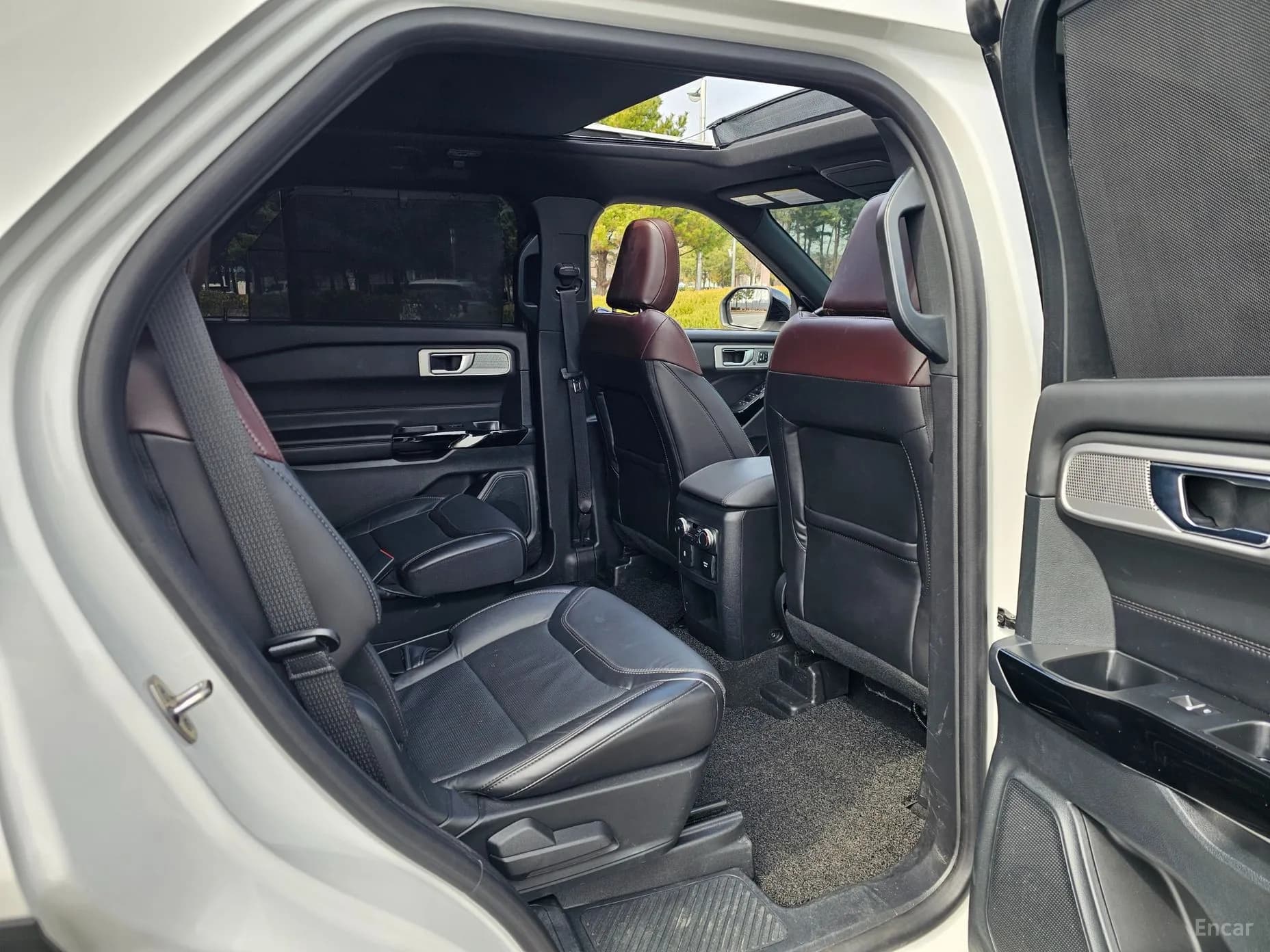 Explorer 6th Generation