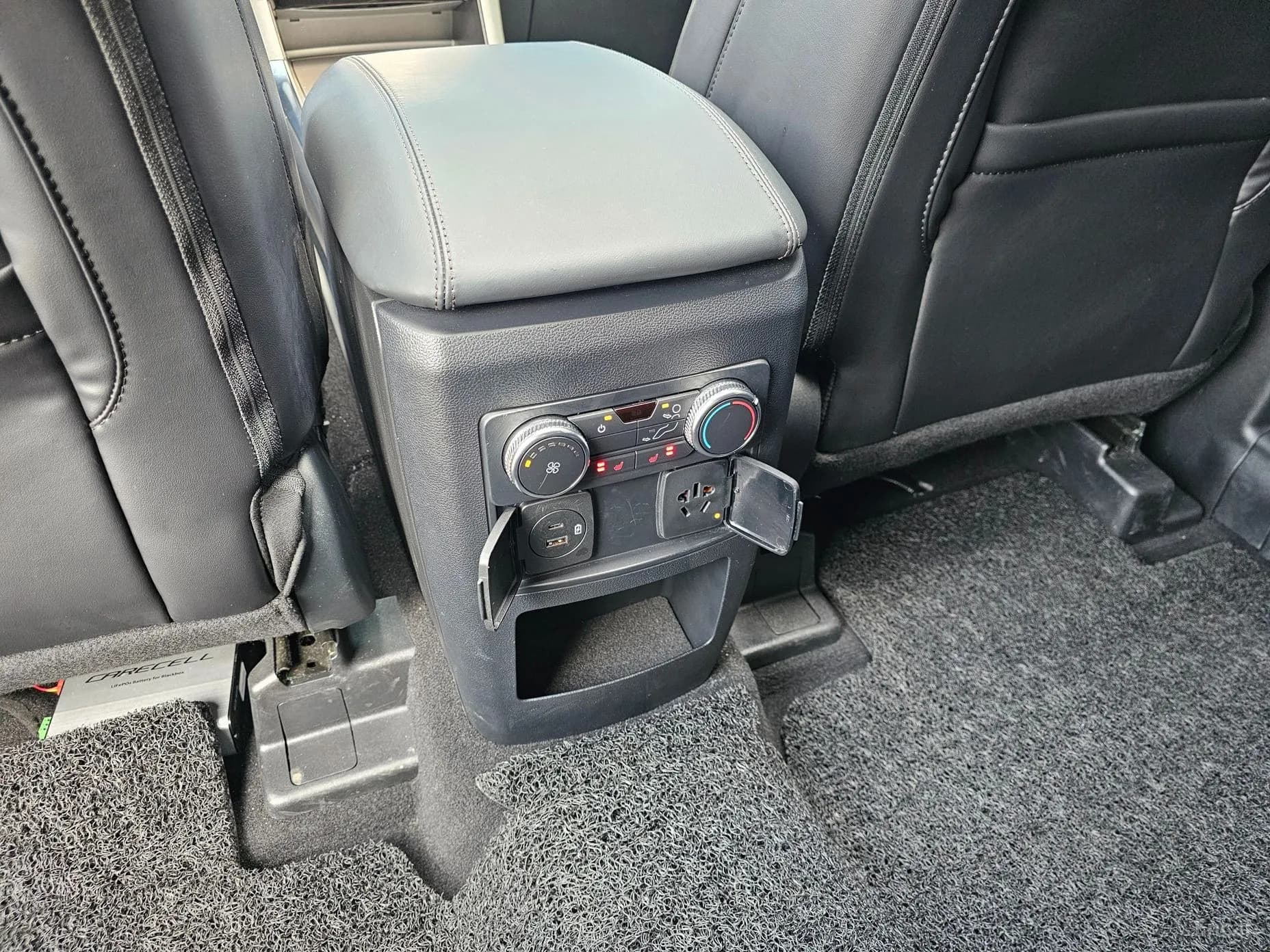 Explorer 6th Generation