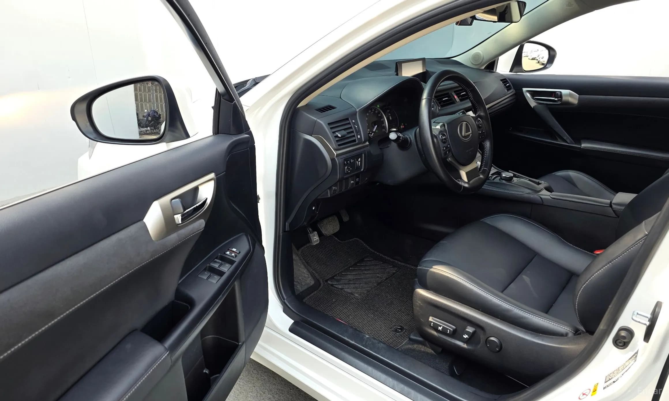 CT200h