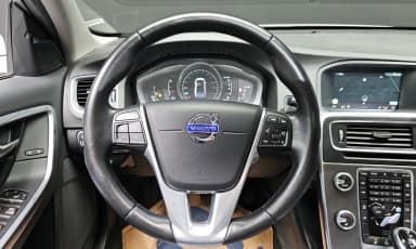 S60