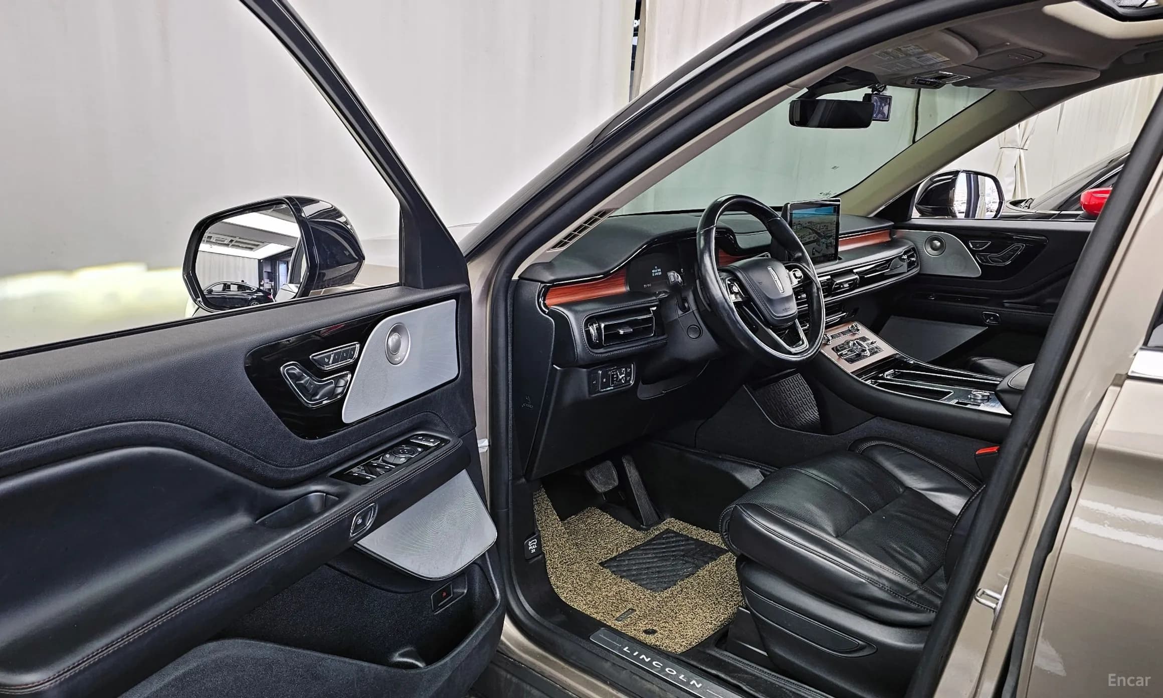 Aviator 2nd Generation