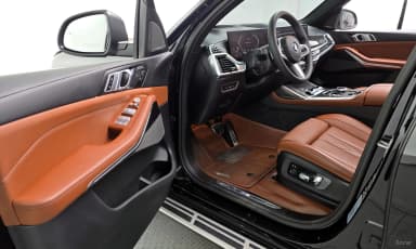 X7 (G07)