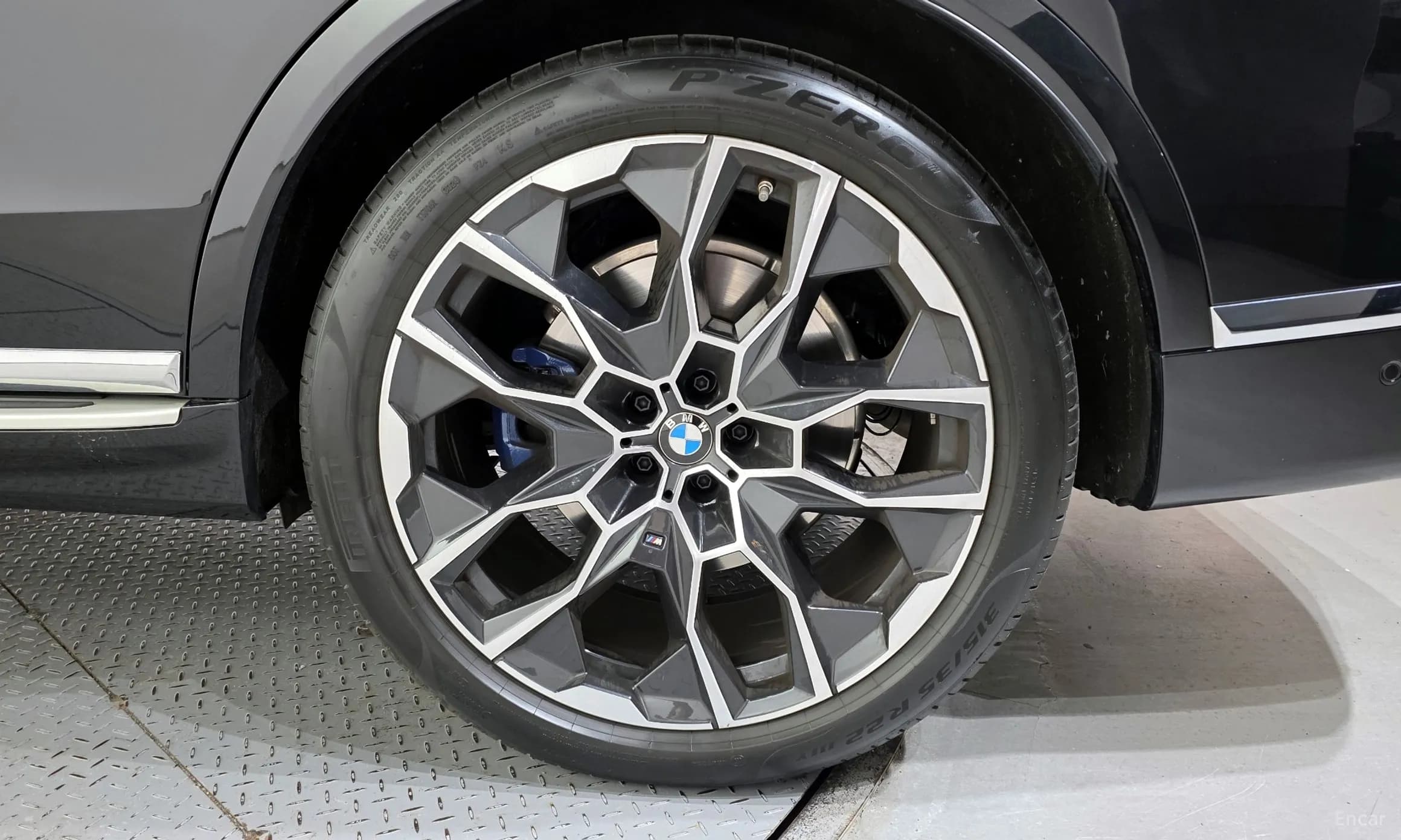 X7 (G07)