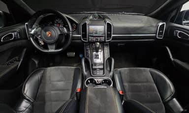 New Cayenne