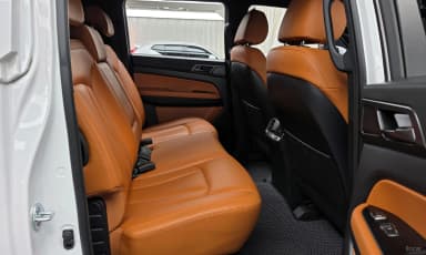 Rexton Sports Khan