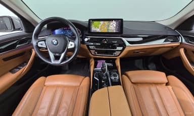 5 Series (G30)