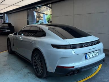 Panamera (976)