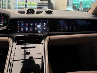 Panamera (976)
