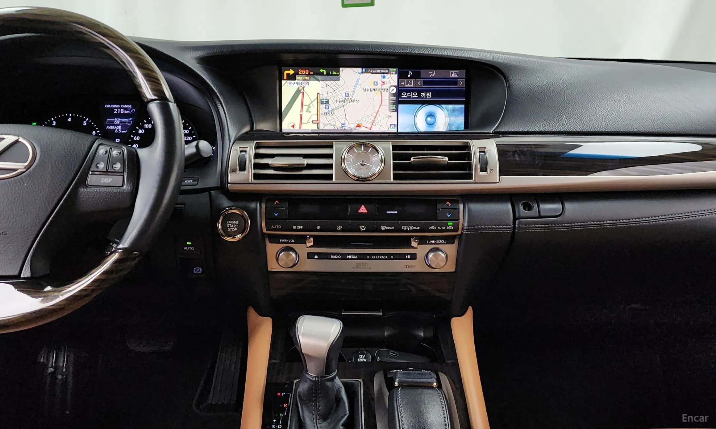 LS460