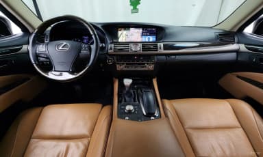 LS460