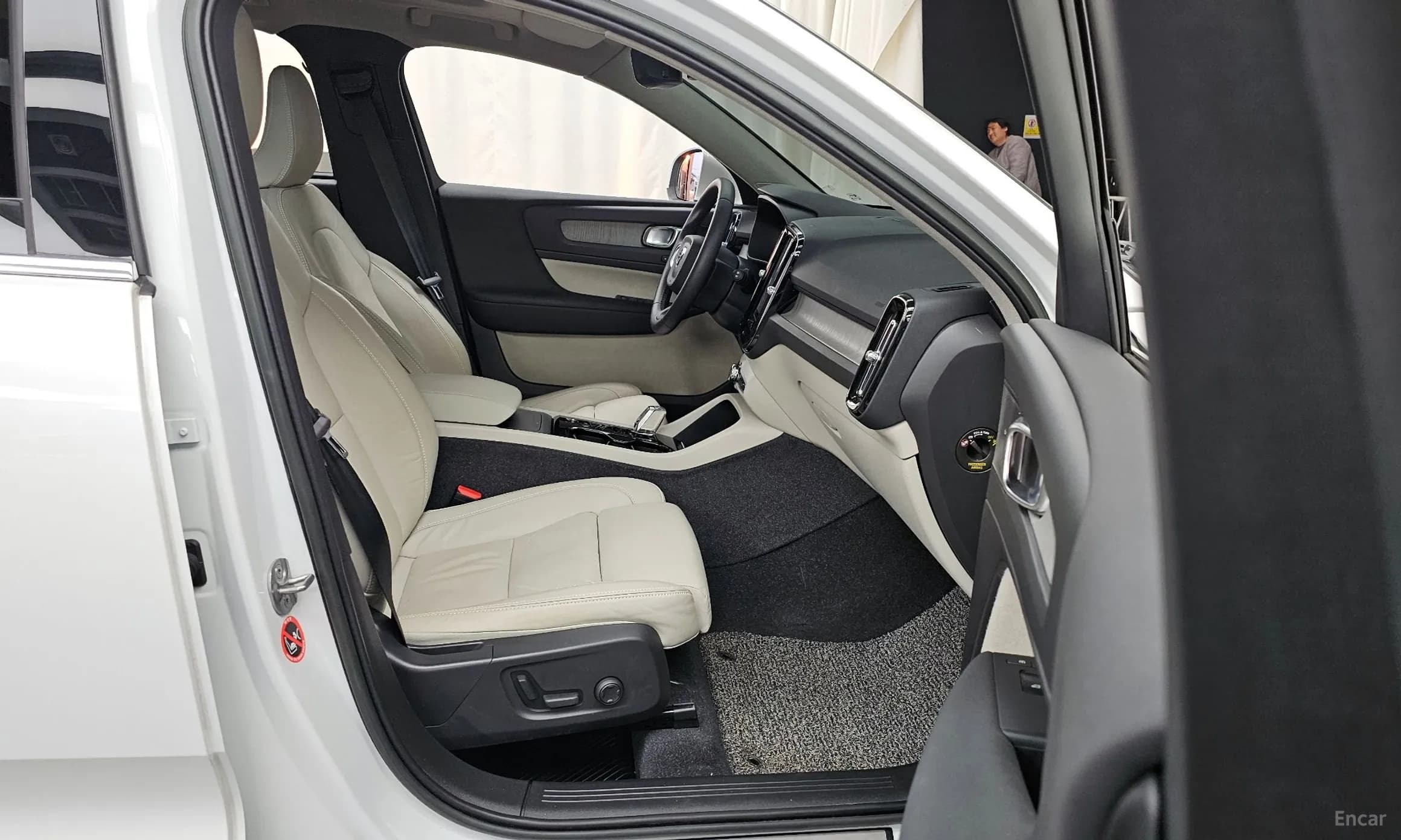 XC40