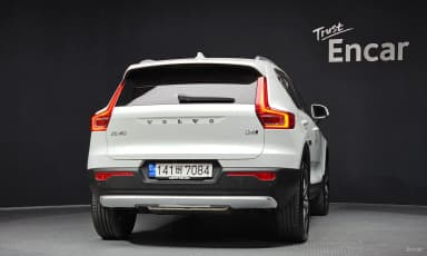 XC40