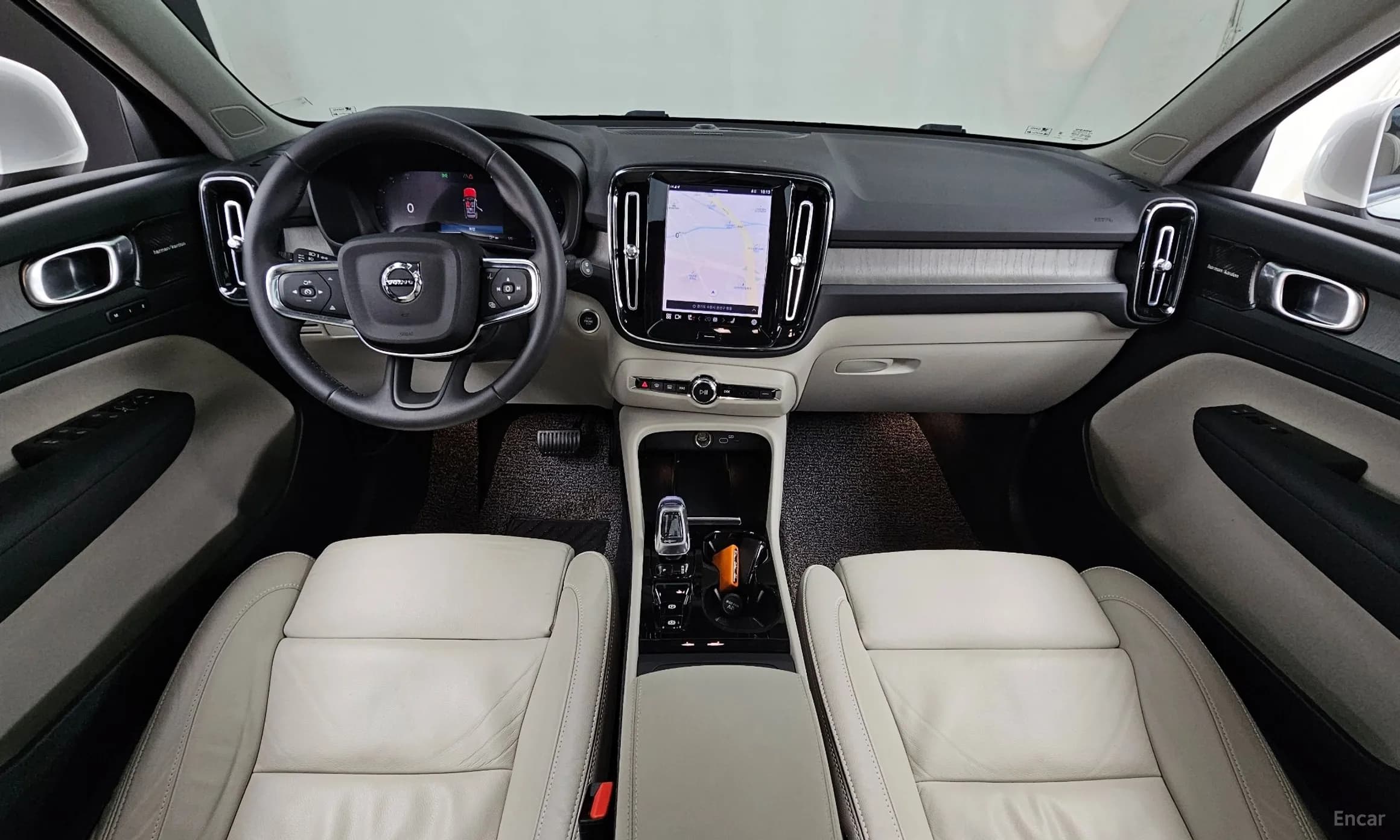 XC40