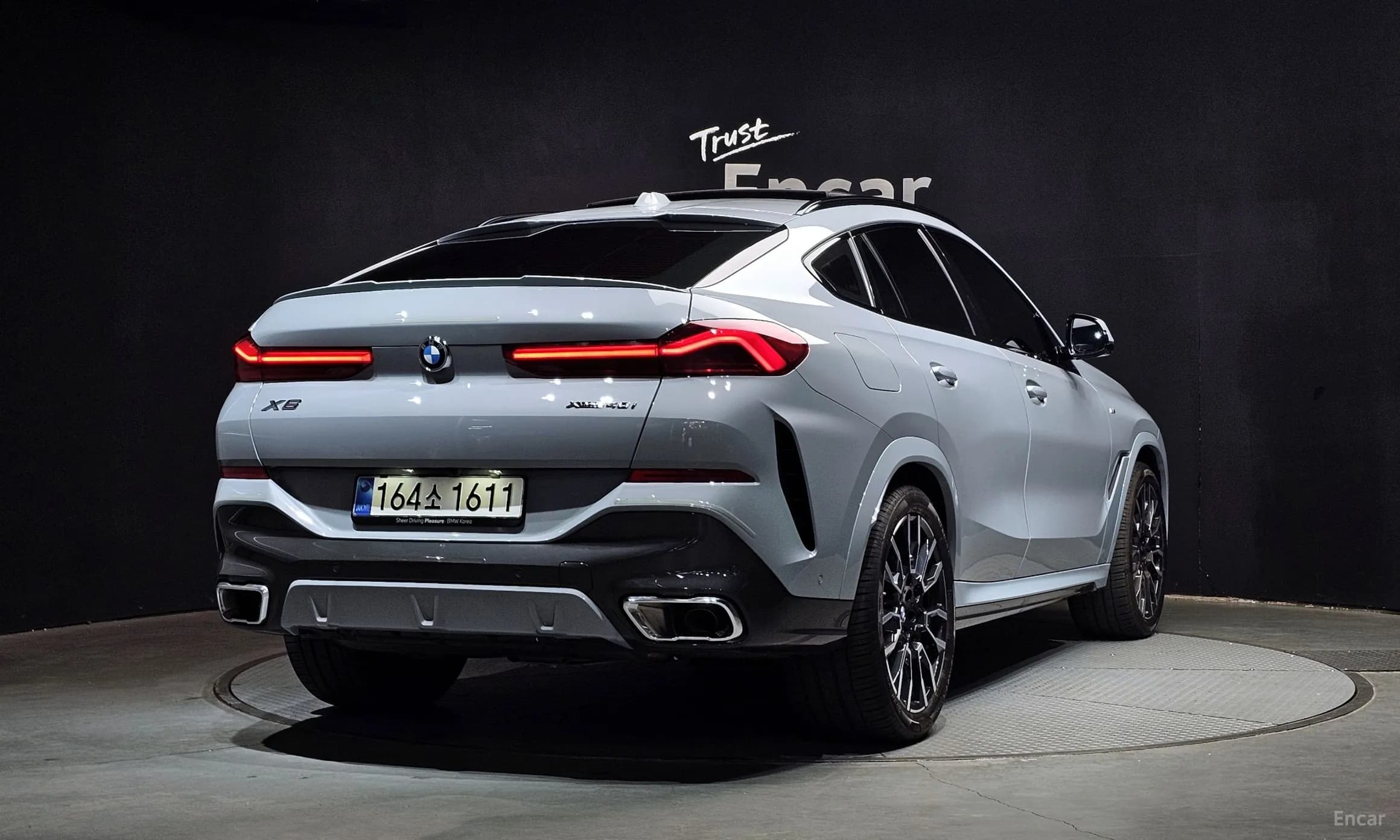 X6 (G06)