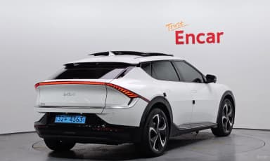 EV6