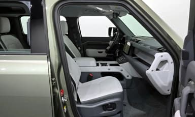 Defender (L663)