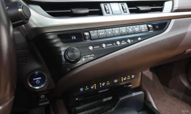 ES300h 7th Generation