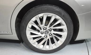 ES300h 7th Generation