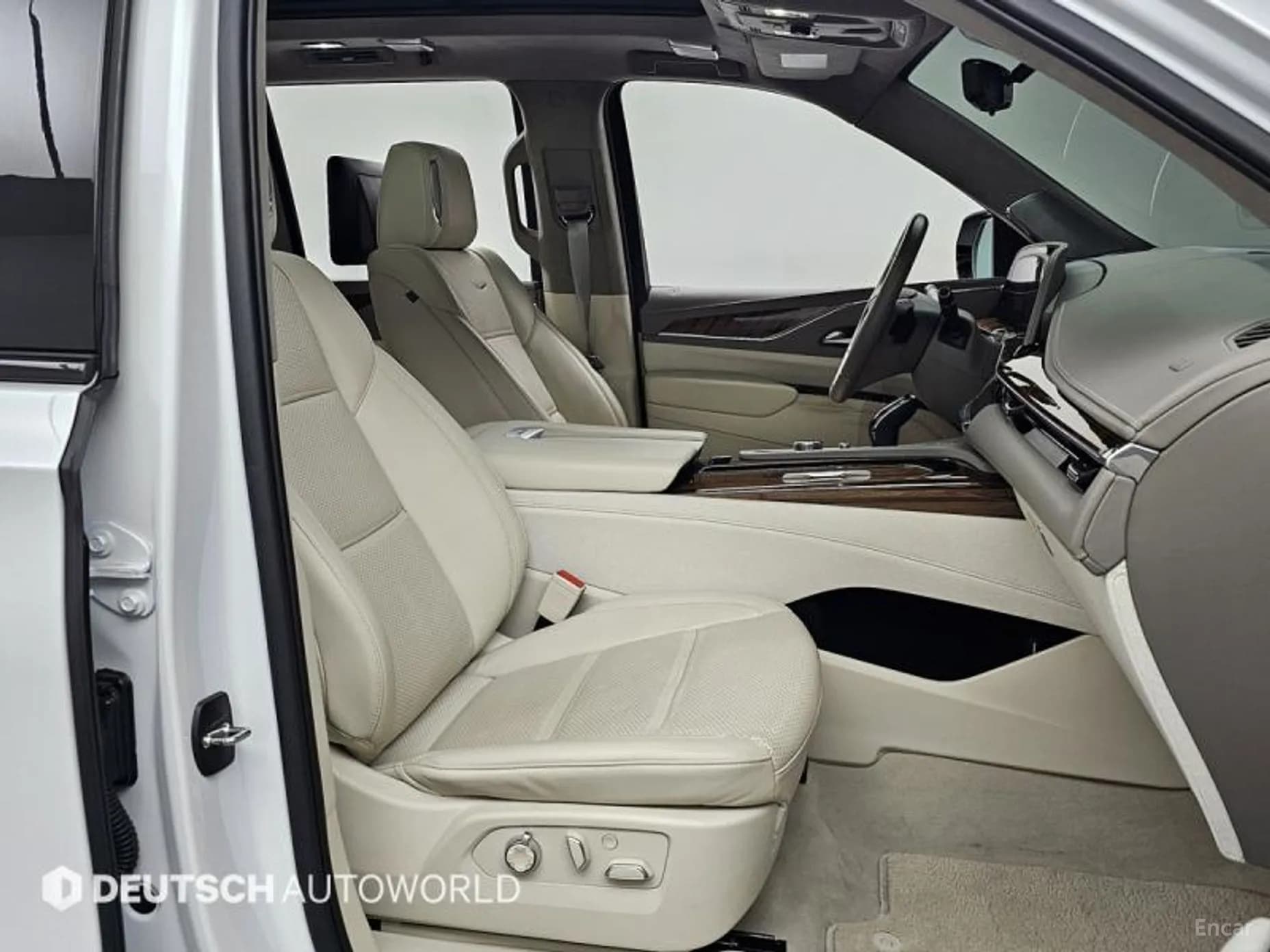Escalade 5th Generation