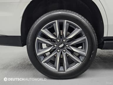 Escalade 5th Generation