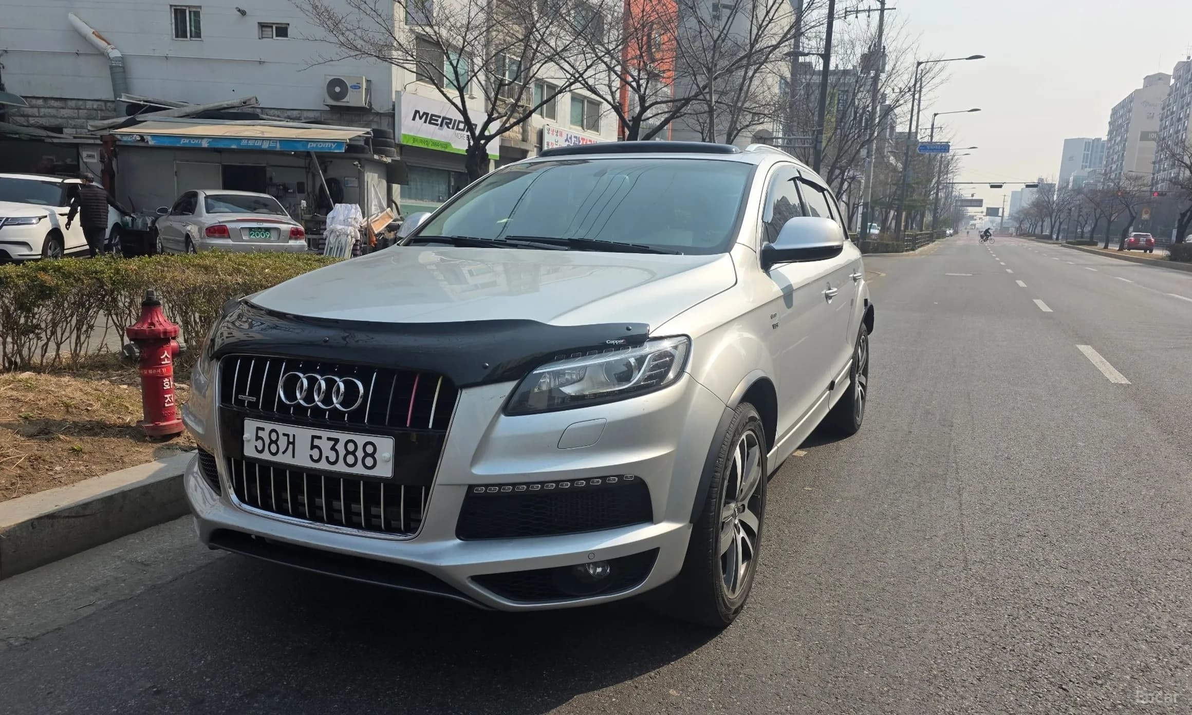 Q7
