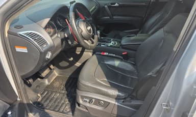 Q7