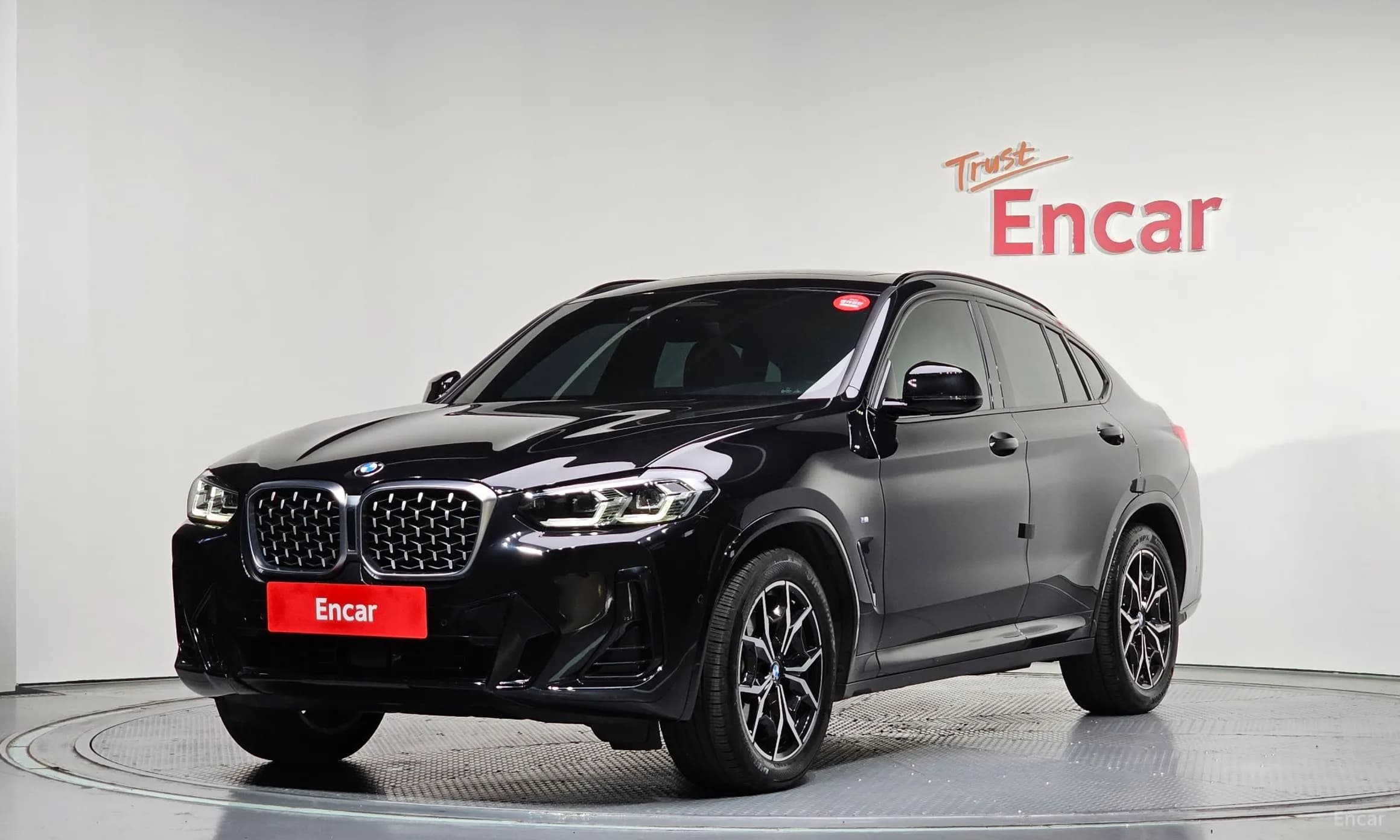 X4 (G02)