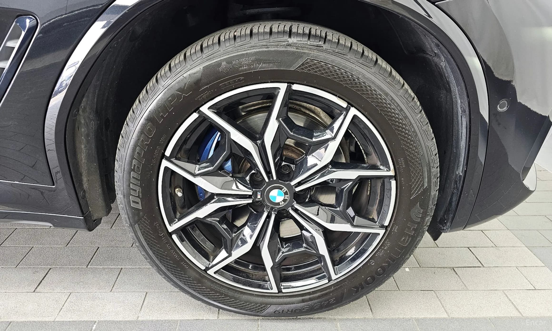 X4 (G02)
