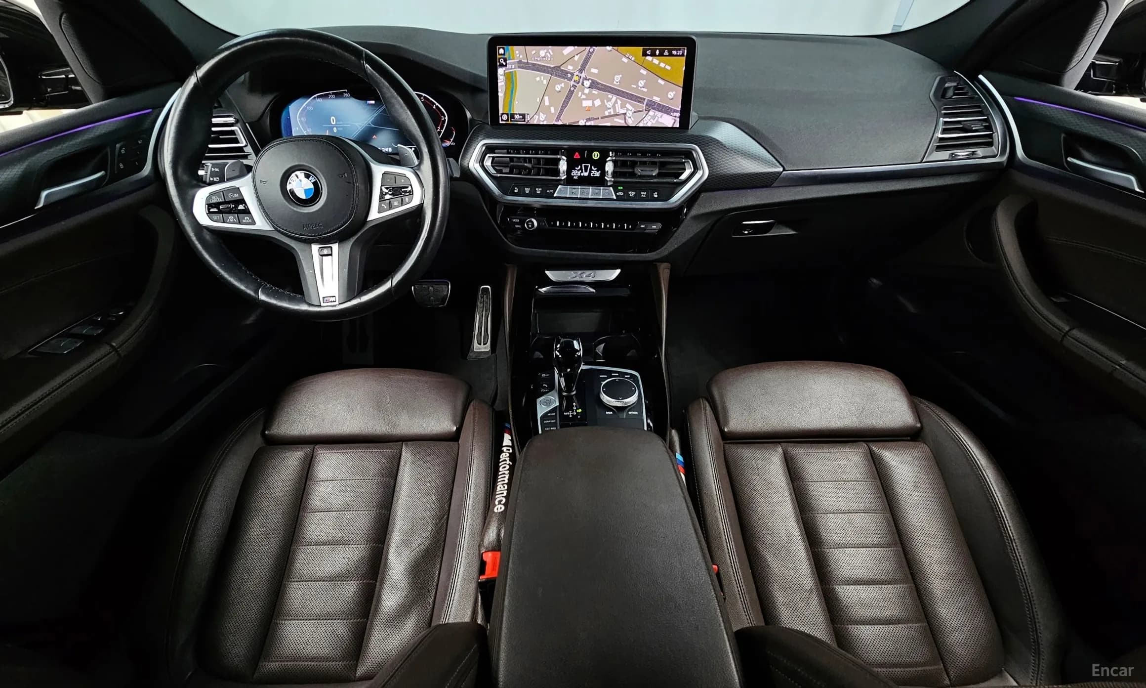 X4 (G02)