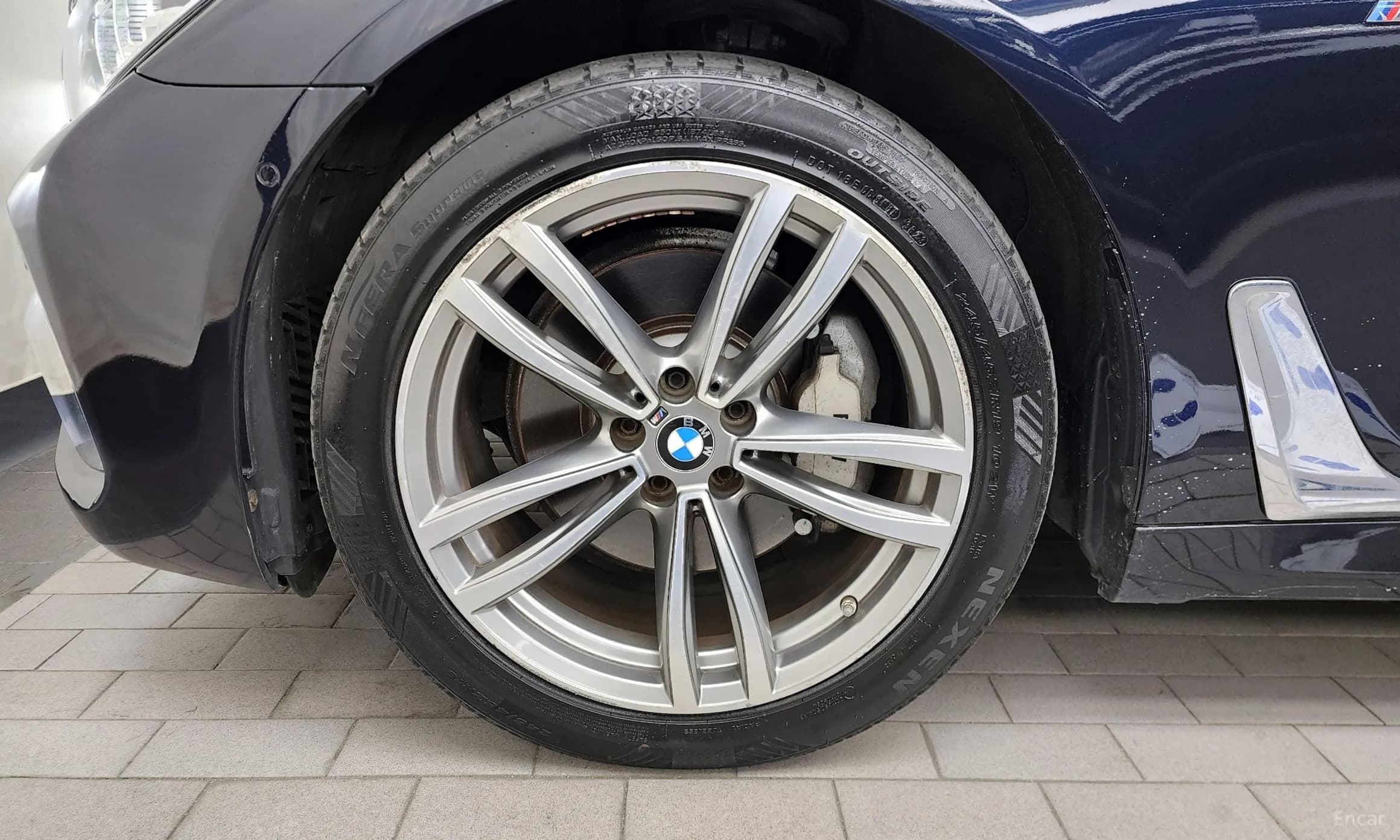 7 Series (G11)