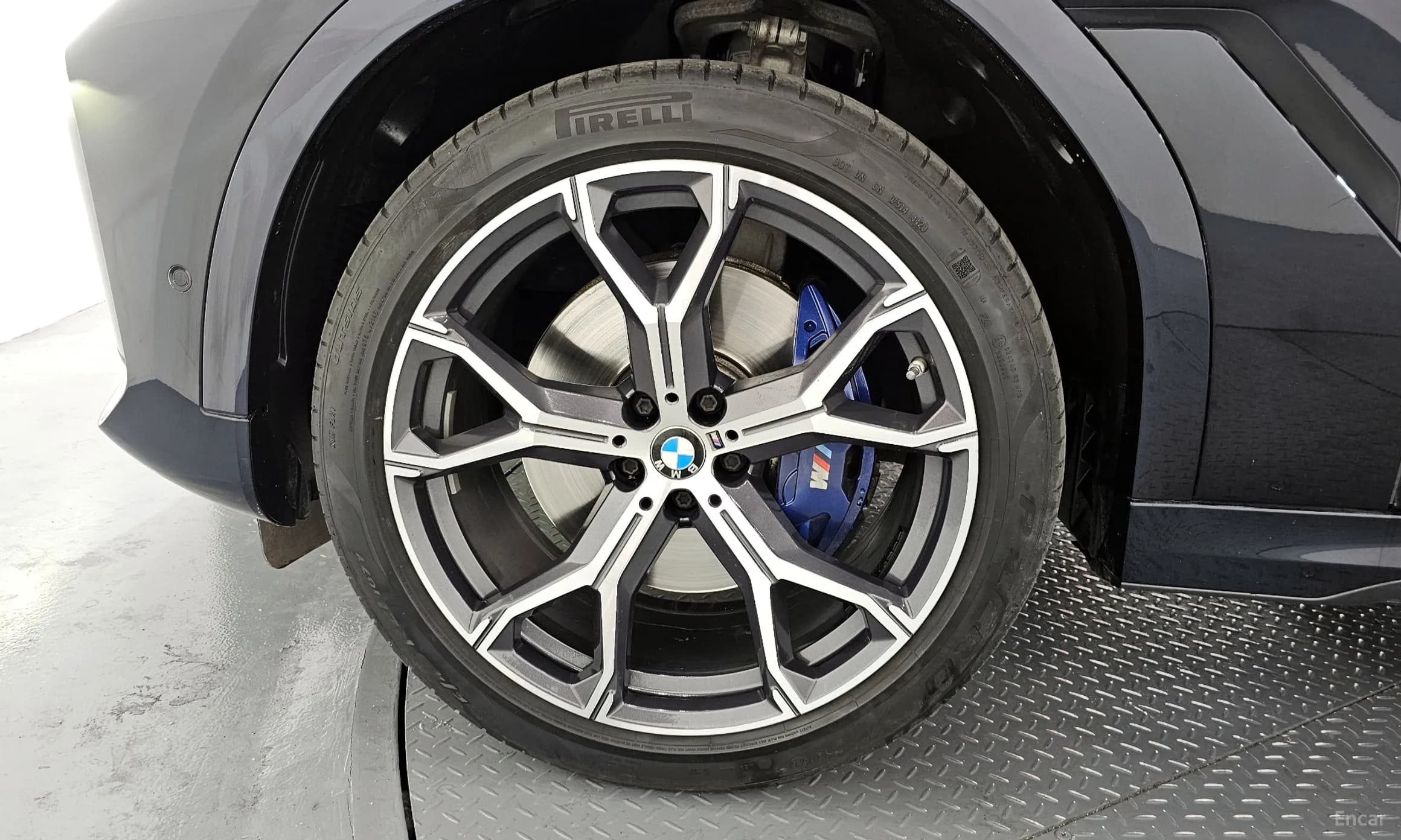 X6 (G06)