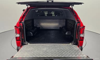 Rexton Sports Khan