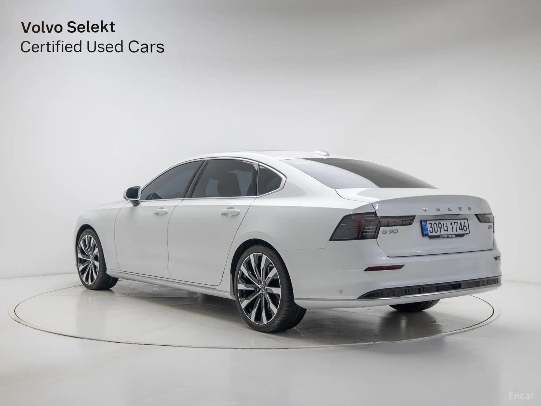 S90