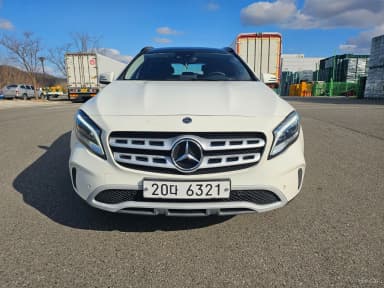 GLA-Class X156