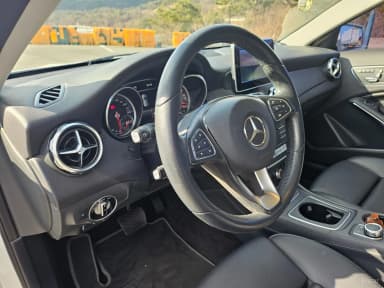 GLA-Class X156