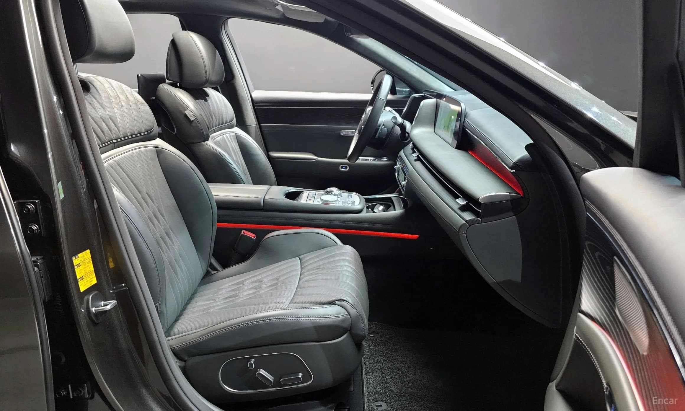 G90 (RS4)