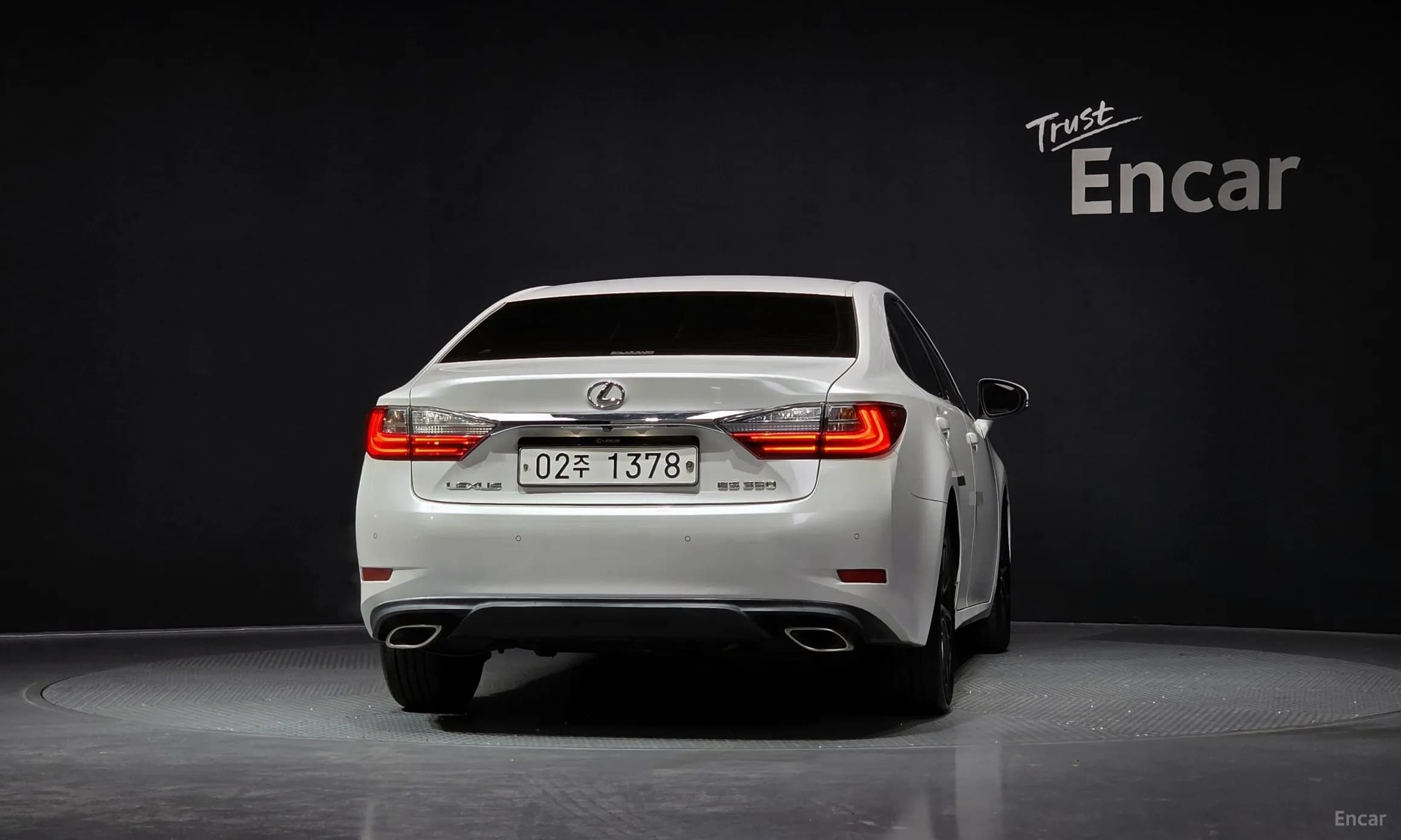New ES350