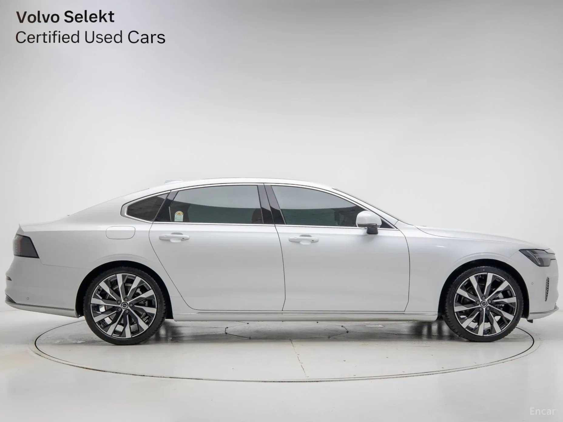 S90