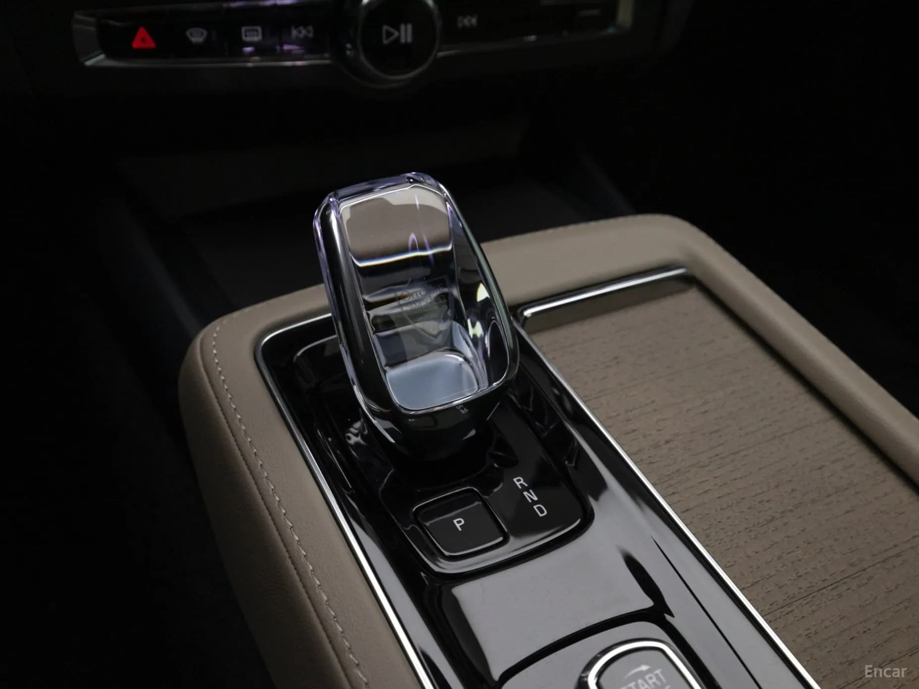 S90