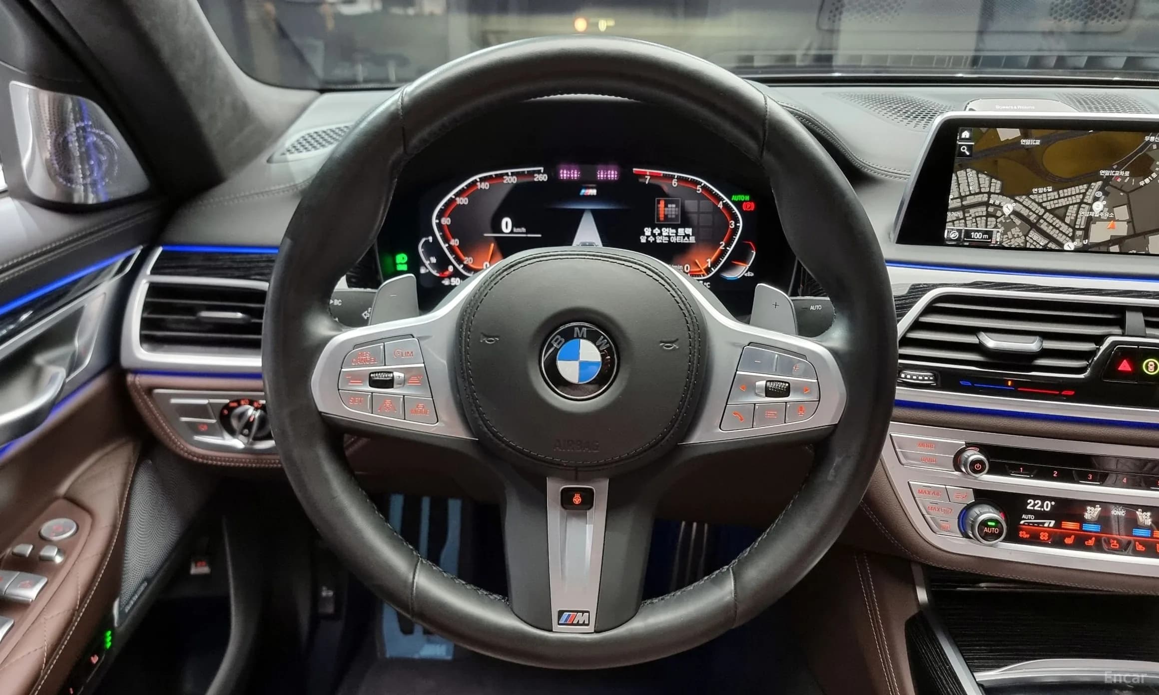 7 Series (G11)