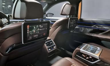 7 Series (G11)