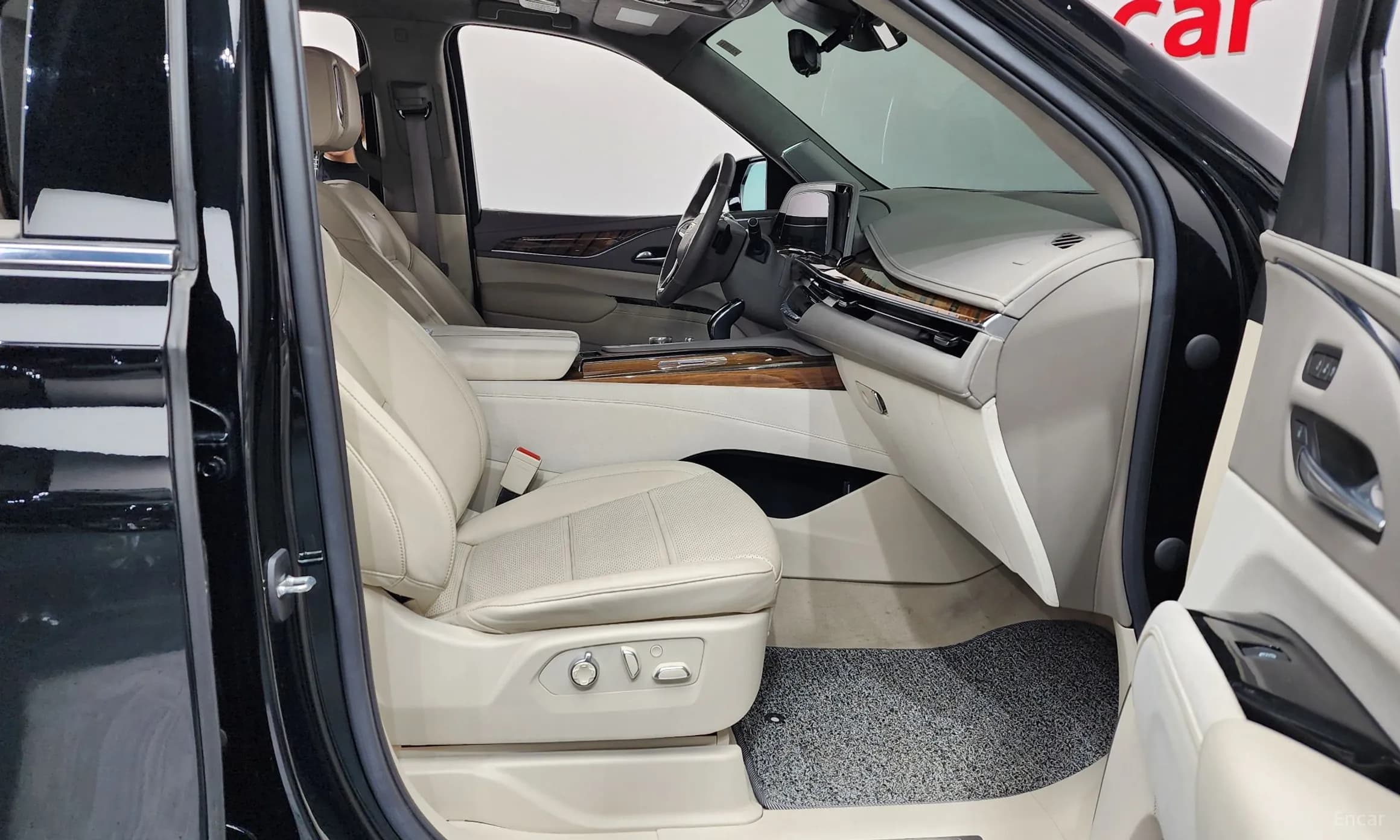 Escalade 5th Generation