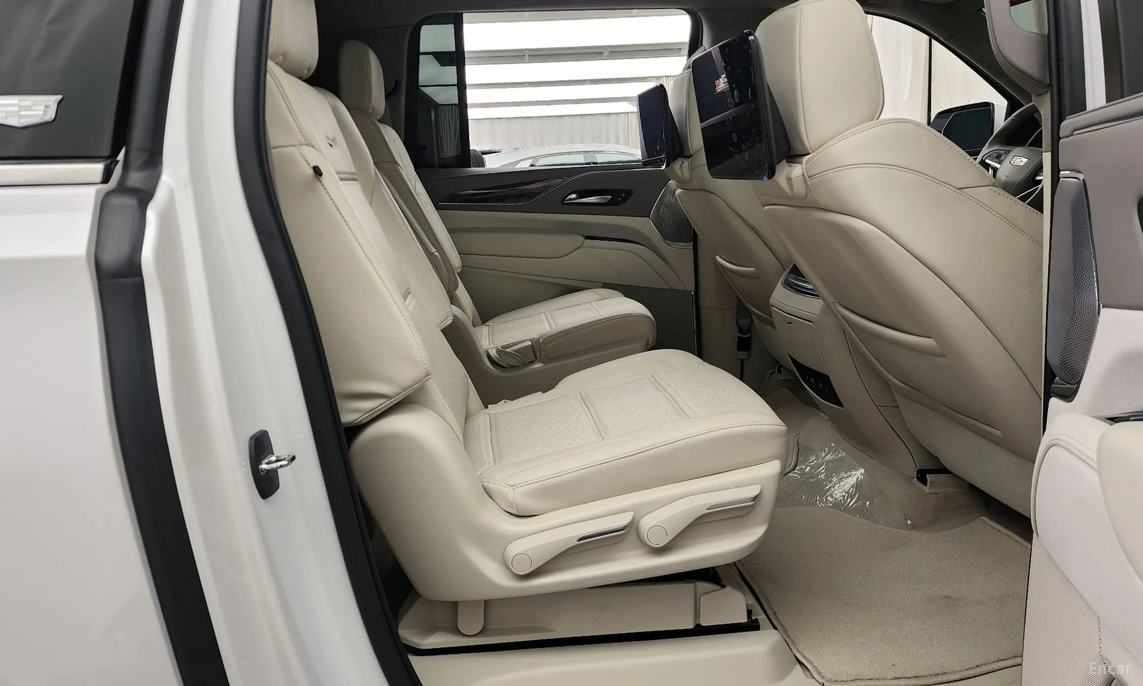 Escalade 5th Generation