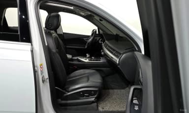 Q7 (4M)