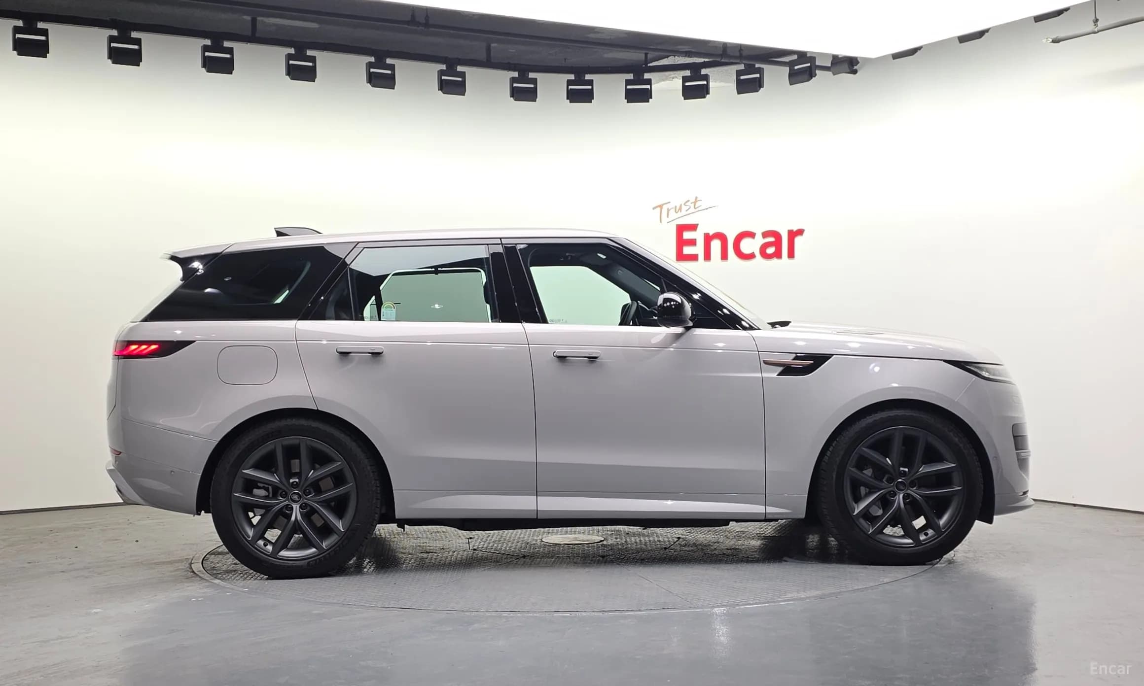 Range Rover Sport 3rd Generation