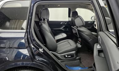 X7 (G07)